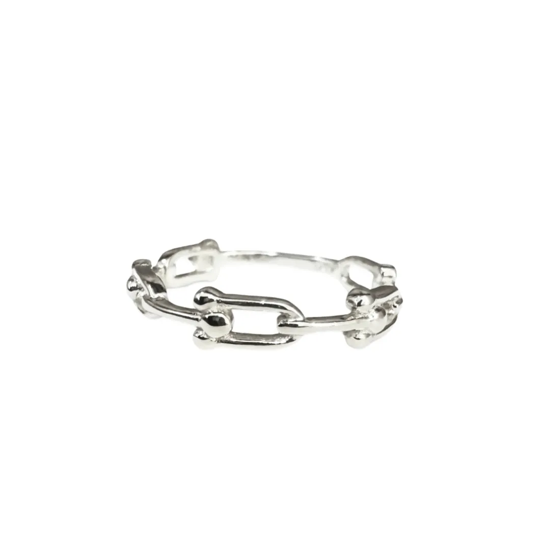 Buckle Chain Link Ring