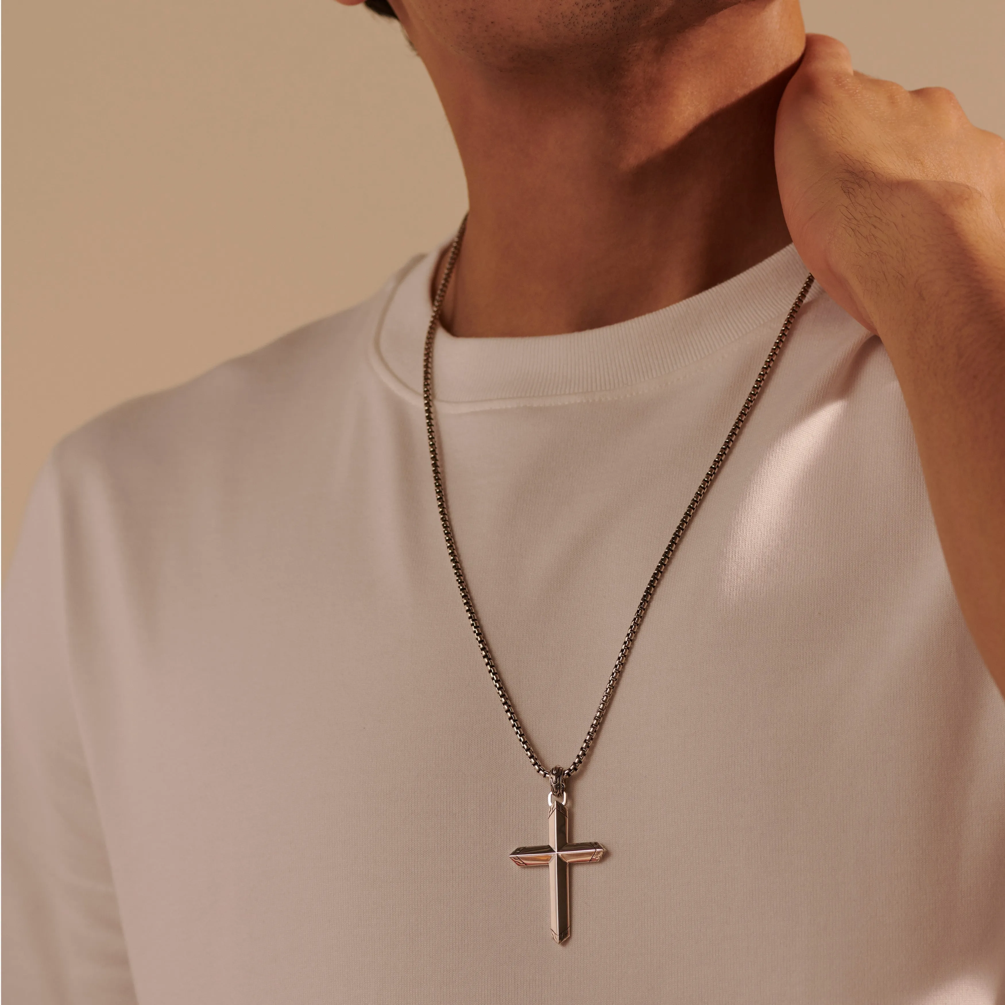 Classic Chain Cross Pendant Necklace