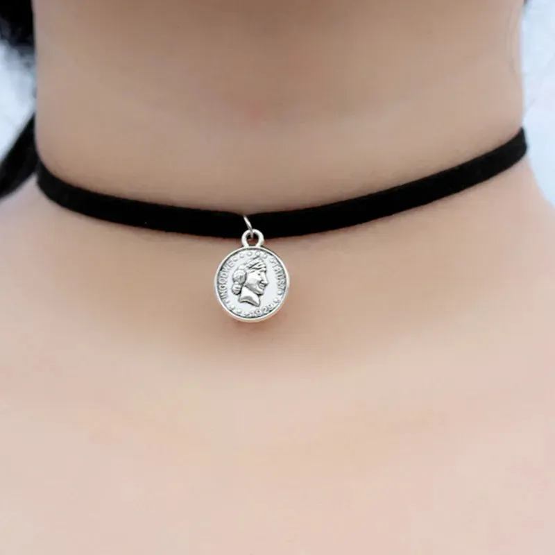 Coin New Snowflake Vintage Choker Gothic Spider Feather Punk Heart Women For Leaf Tattoo Wing Jewelry Necklace