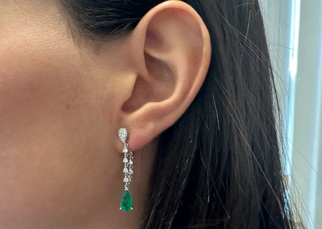 Earrings 18kt Gold Pear Emeralds & Inside-Out Diamonds Drops