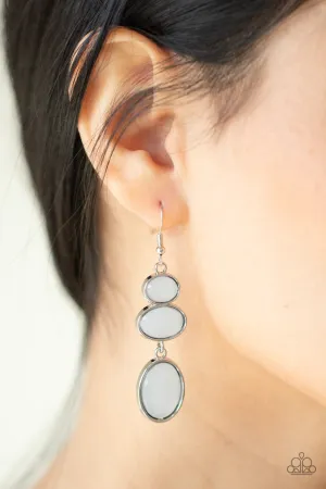 Earrings Tiers Of Tranquility - White E334