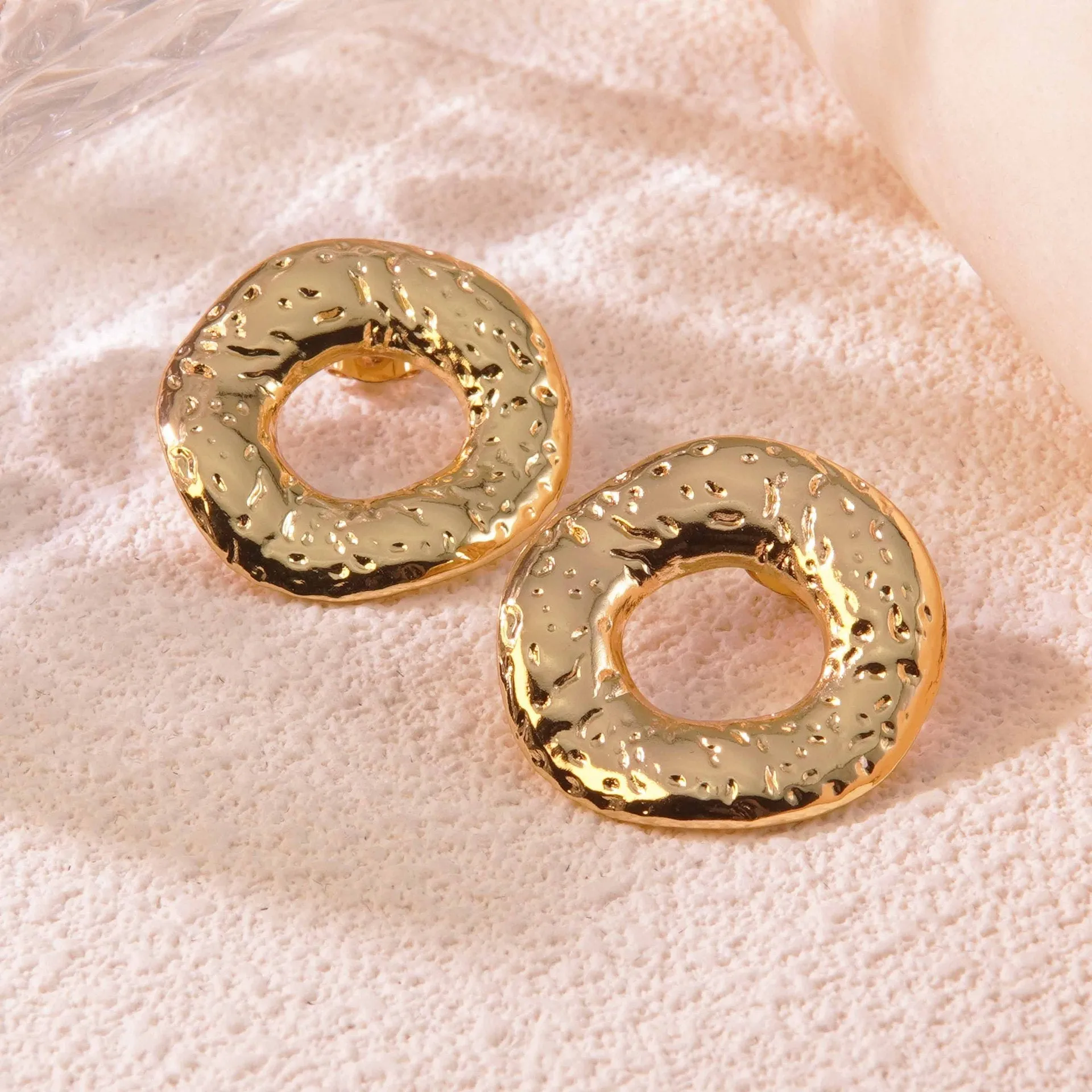 Ethereal Glow of the Gilded Oasis Gold Pin Earrings JLT12883