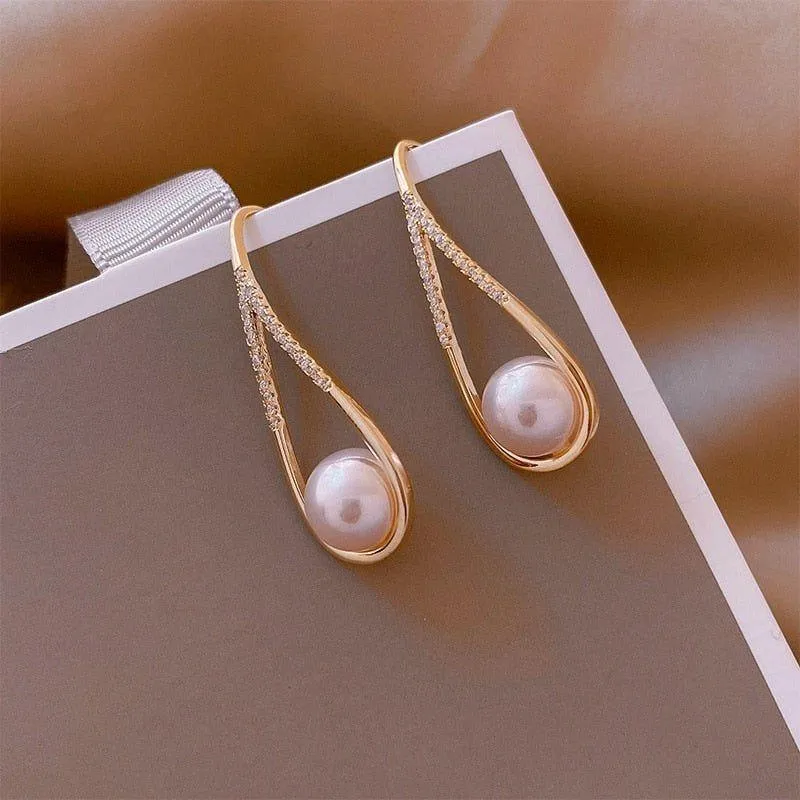 Fashion Pearl Geometric Golden Long Earrings Charm Jewelry XYS0121