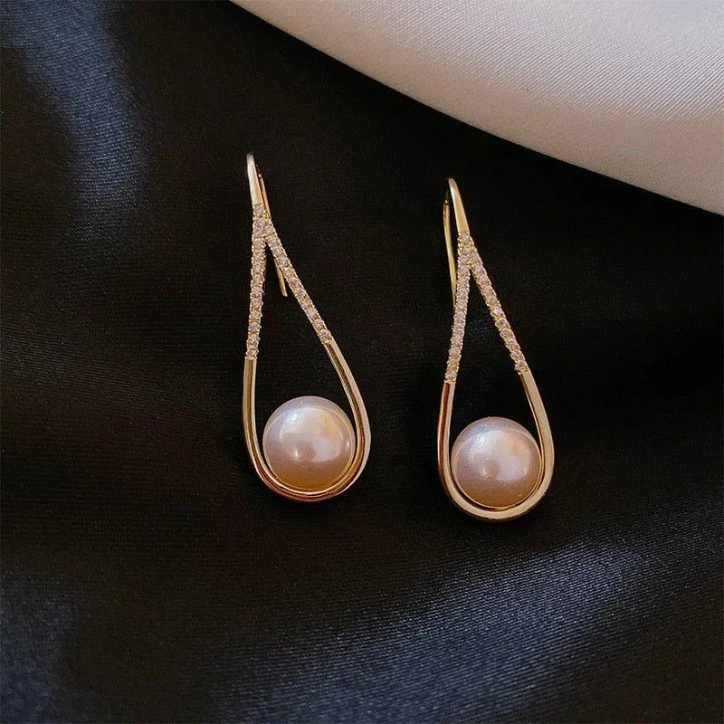 Fashion Pearl Geometric Golden Long Earrings Charm Jewelry XYS0121