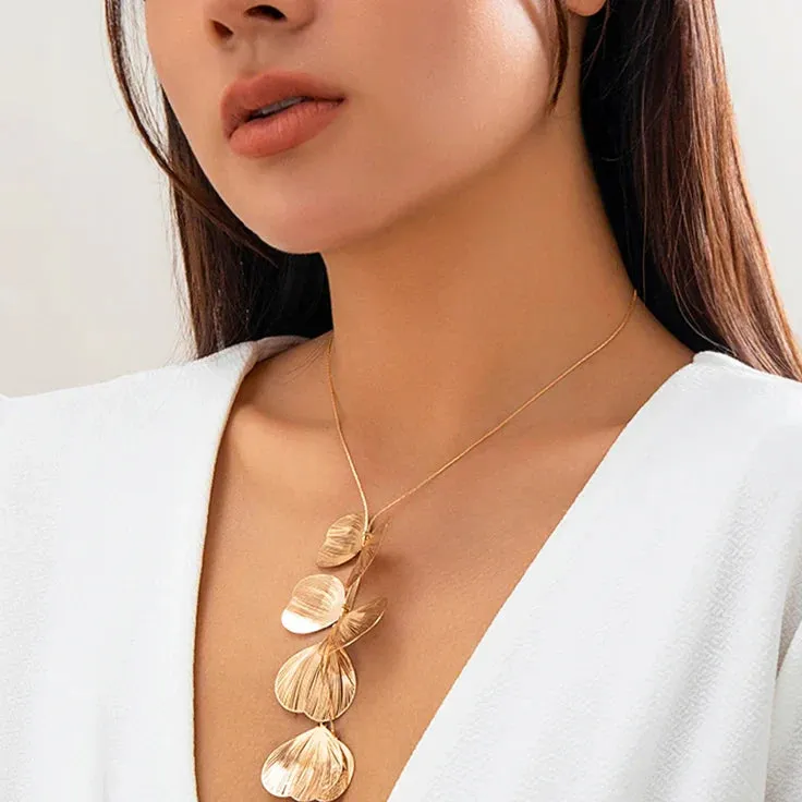 Kpop Flower Petal Bridal Snake Long Chest New Necklace