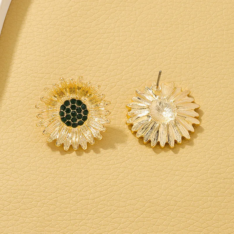 Luxurious Metal Flower Earrings - Vienna Verve Collection