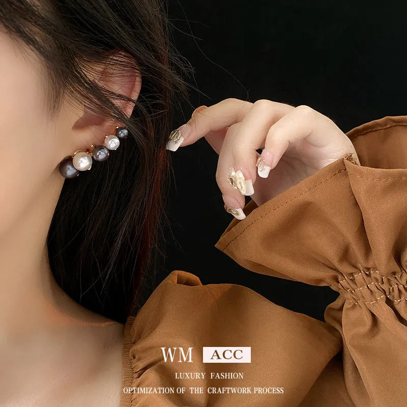 Luxurious Pearl Geometric Copper Electroplating Earrings