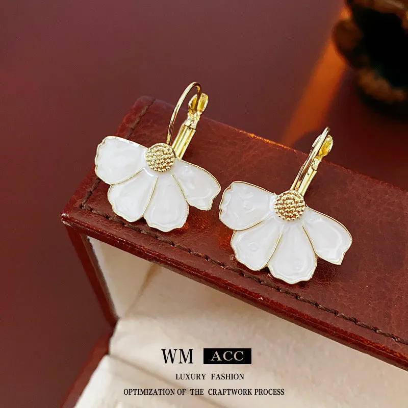 Luxurious Petal Flower Alloy Oil Dripping Earrings