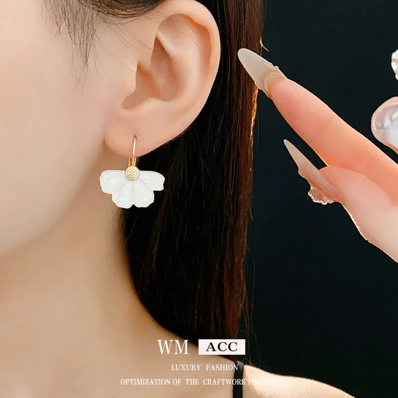 Luxurious Petal Flower Alloy Oil Dripping Earrings