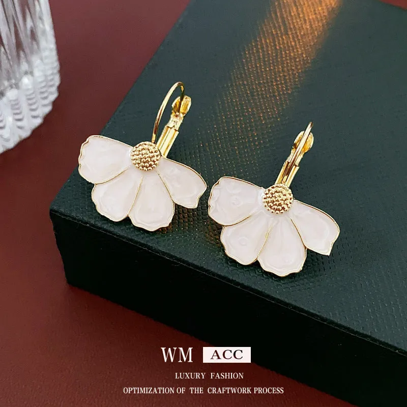 Luxurious Petal Flower Alloy Oil Dripping Earrings