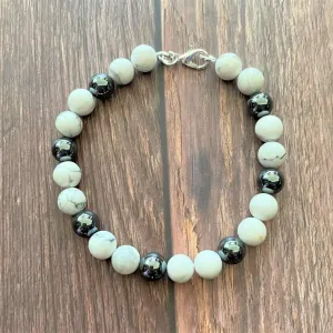 Men's White and Gray Howlite Stone Beaded Bracelet