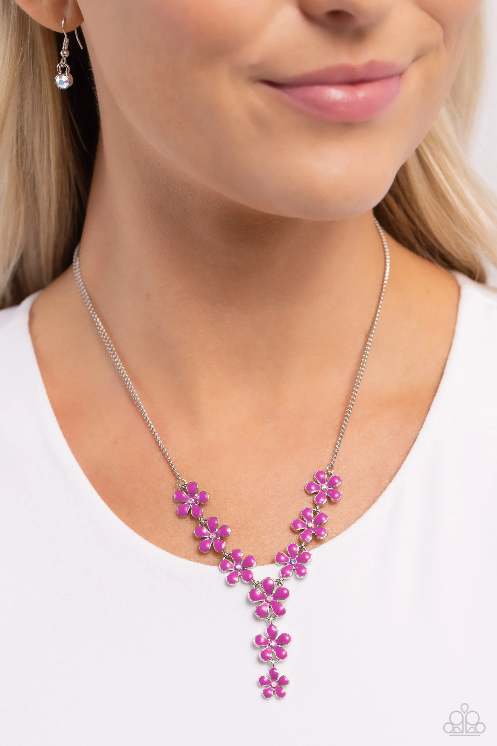 Necklaces Flowering Feature - Multi PINK N324