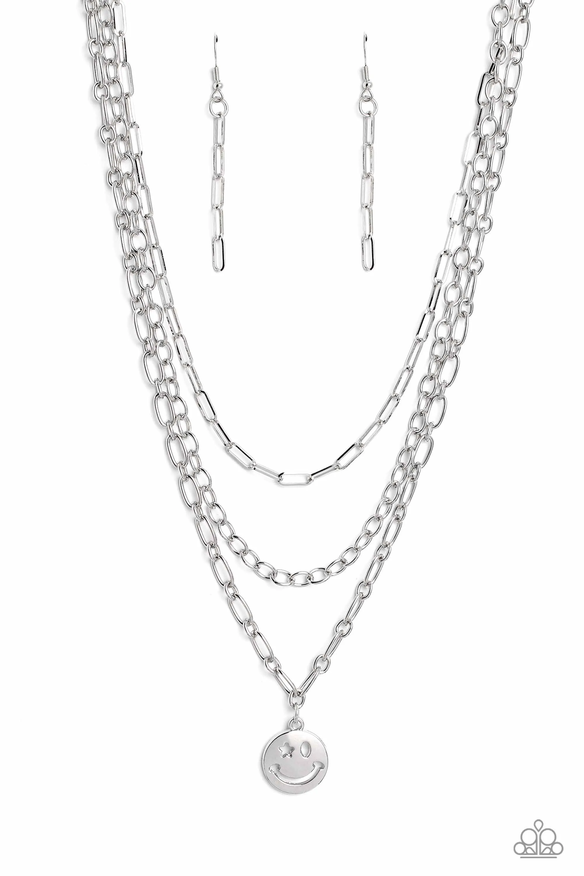 Necklaces Winking Wanderer - Silver