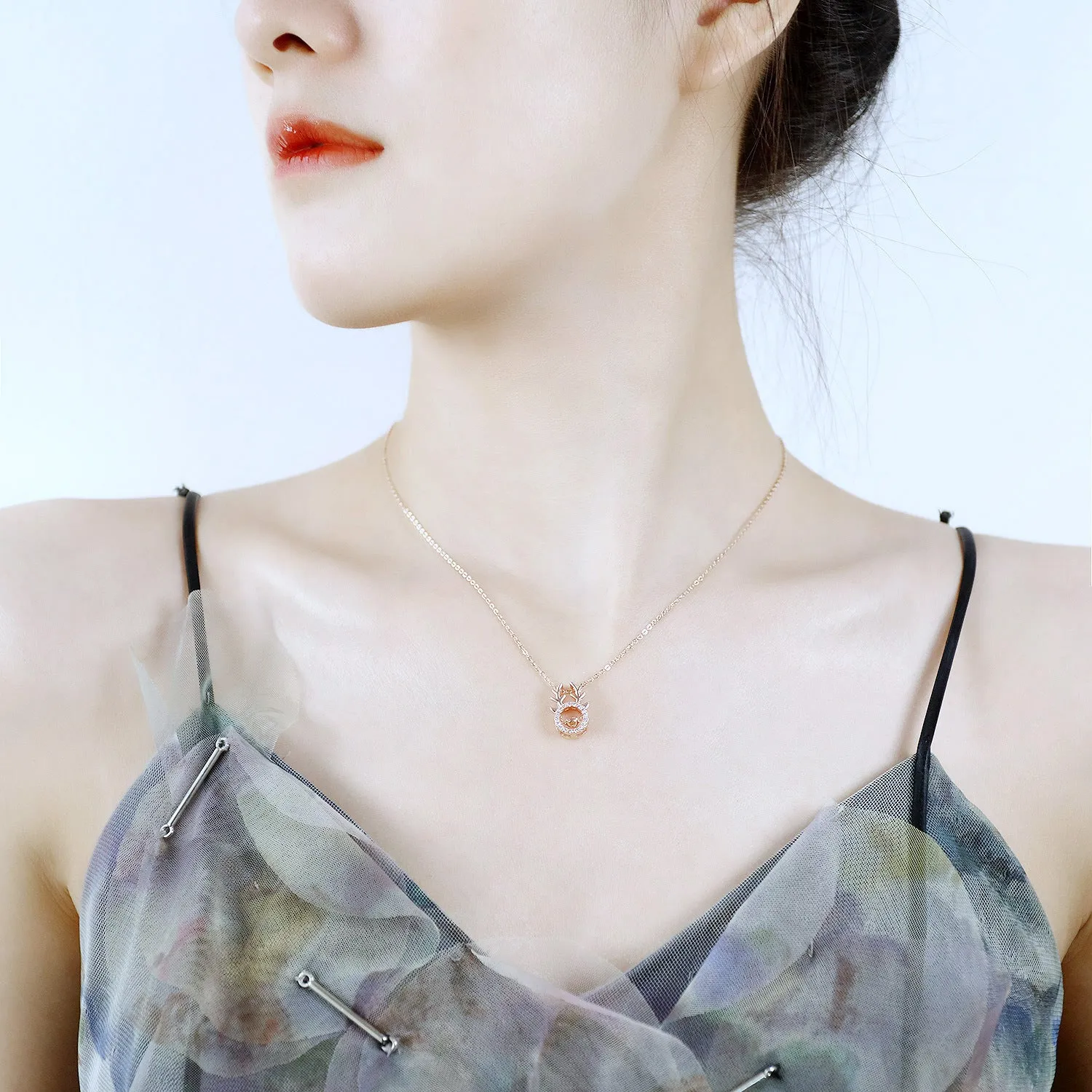 NEHZUS Jewelry, Online Celebrity, New Smart Clavicle Chain with Zircon Necklace, Live Supply.