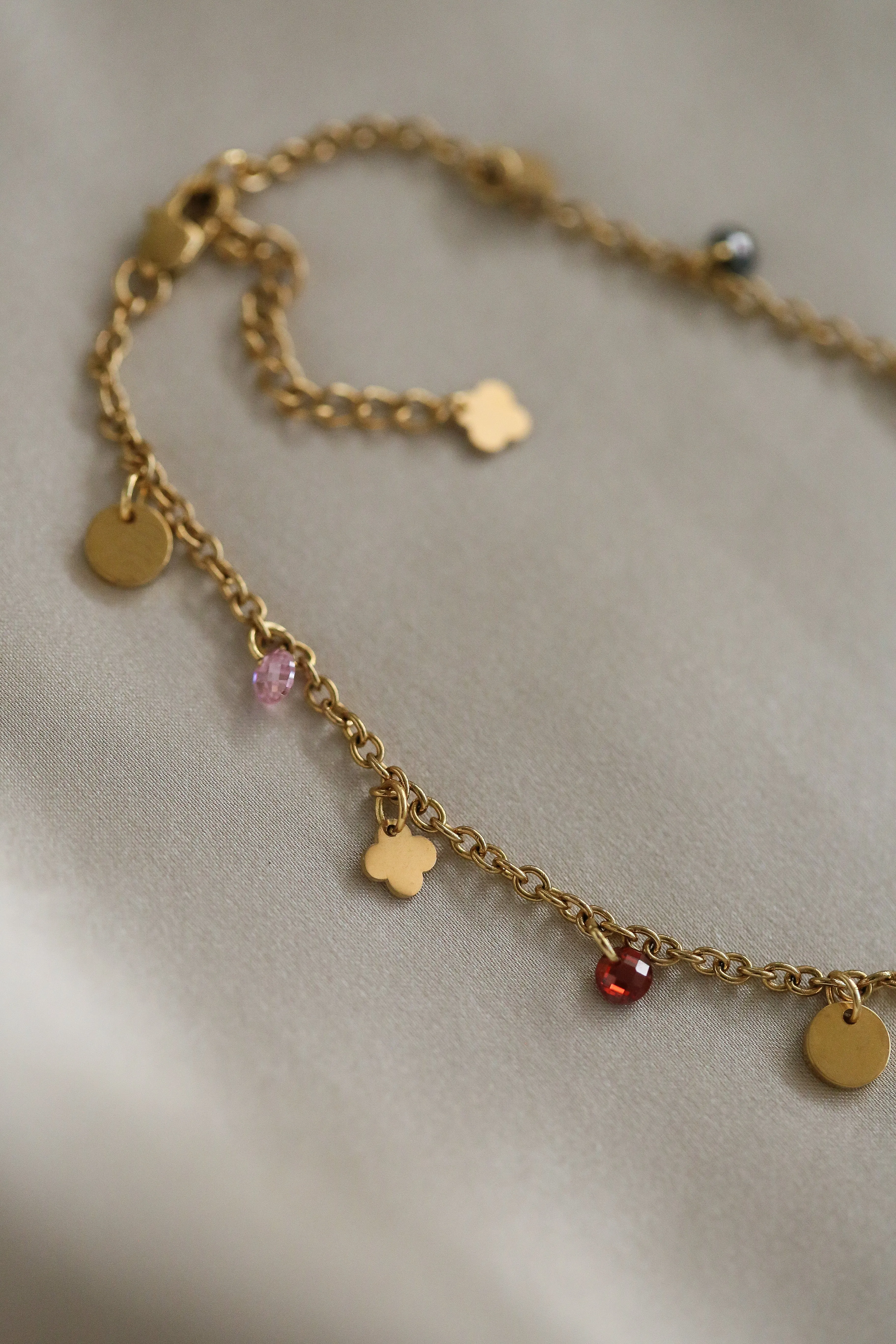 Nellie Anklet