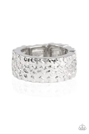 Paparazzi Ring ~ All Wheel Drive - Silver