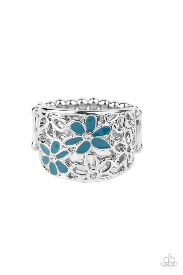 Paparazzi Ring ~ Clear as DAISY - Blue