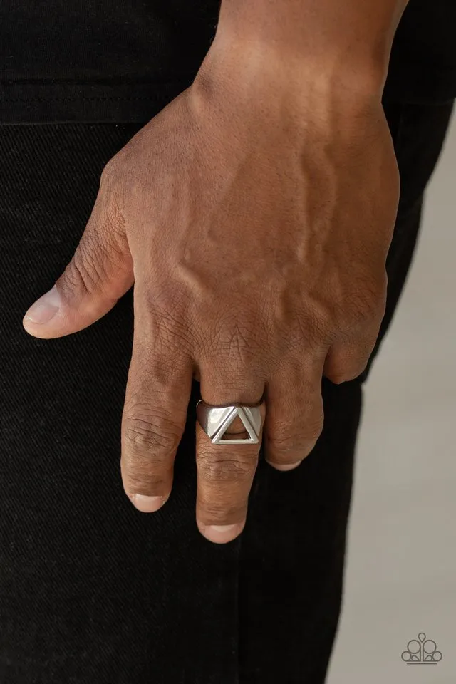 Paparazzi Ring ~ Trident - Silver