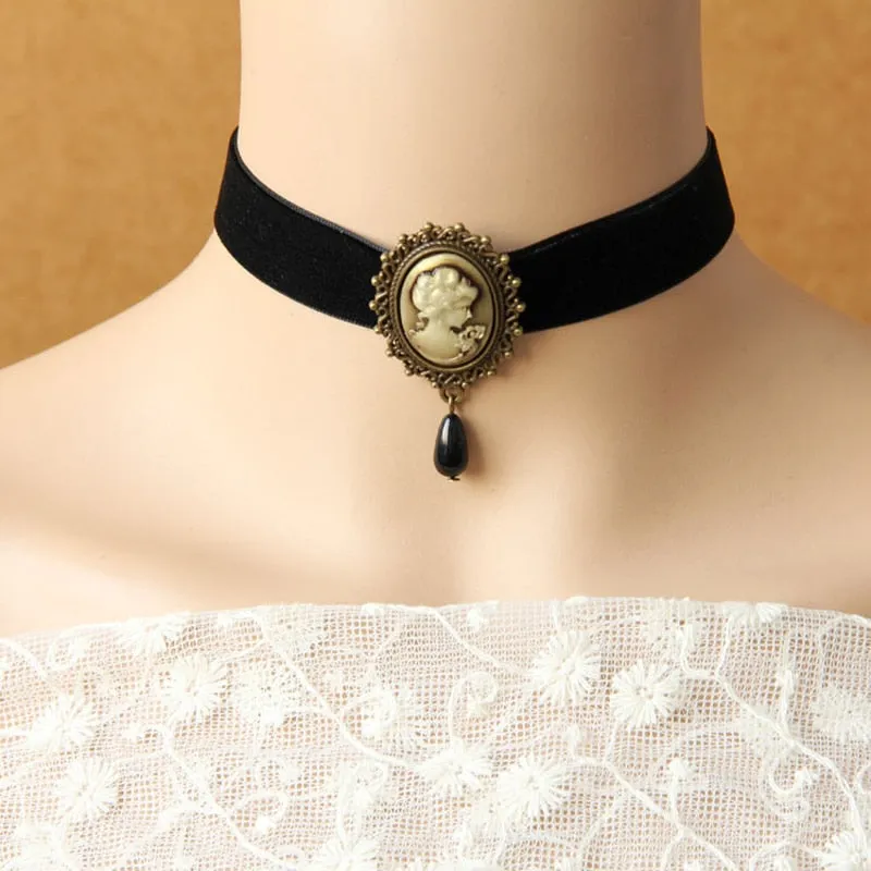 VenusFox YiYaoFa Elegant Rose Choker Necklace for Women Accessories Gothic Party Jewelry Vintage Statement Necklace & Pendant DD-38