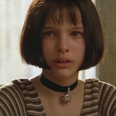 Vintage Women gothic leon the professional mathilda necklace black velvet ribbon Retro sun choker necklace free shipping